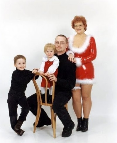 Funny And Weird Family Photos - Part 3