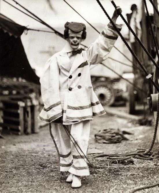 Circus Side Show Performers And Freaks - Part 2
