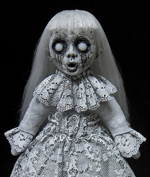 10 Creepiest Dolls