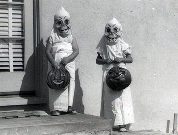 Deeply Horrifying Vintage Halloween Costumes