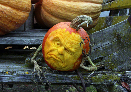 Ray Villafane - Pumpkin Carver Extraordinaire