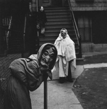 Deeply Horrifying Vintage Halloween Costumes