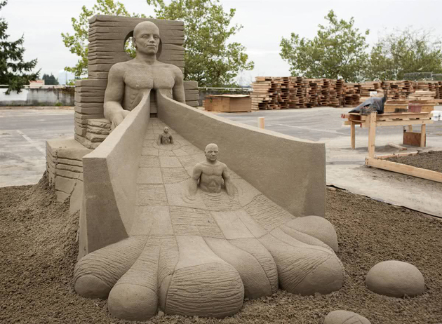 Amazing Sand Sculptures