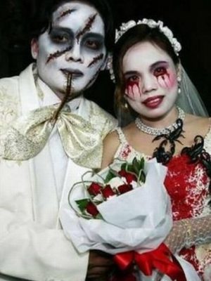 Bizarre Wedding photo's