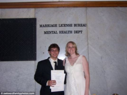 Bizarre Wedding photo's