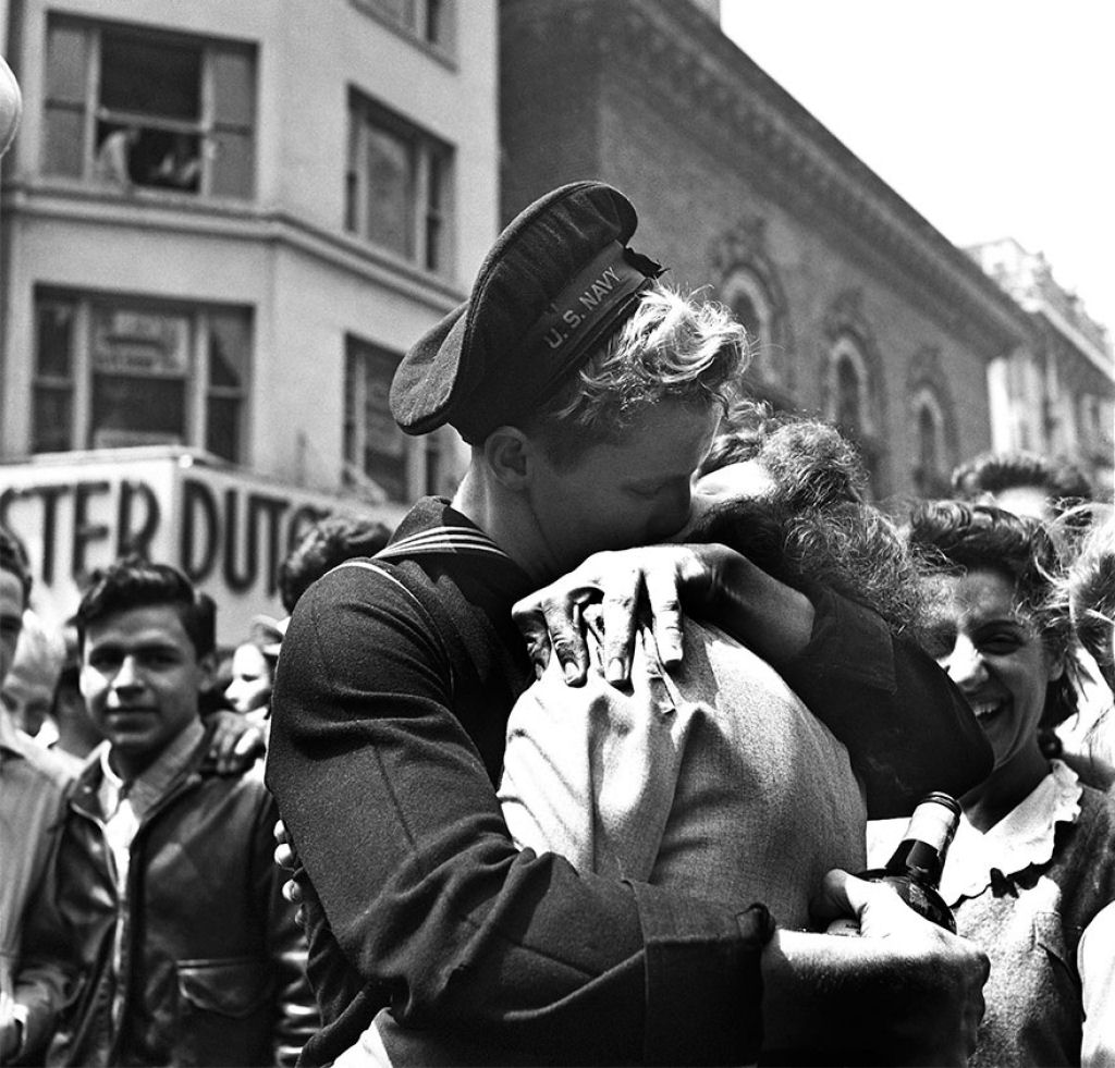 Images About Wartime Love