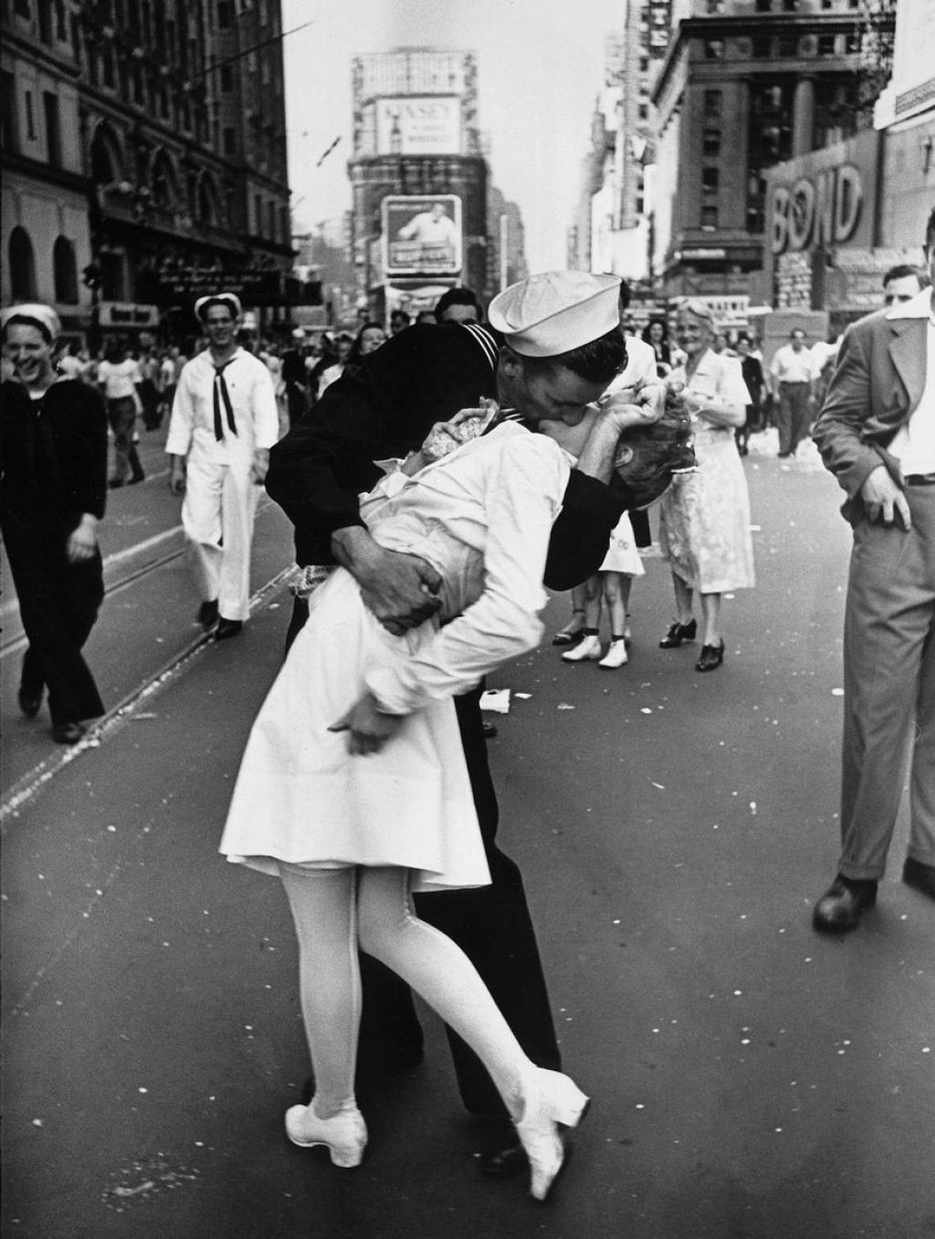 Images About Wartime Love