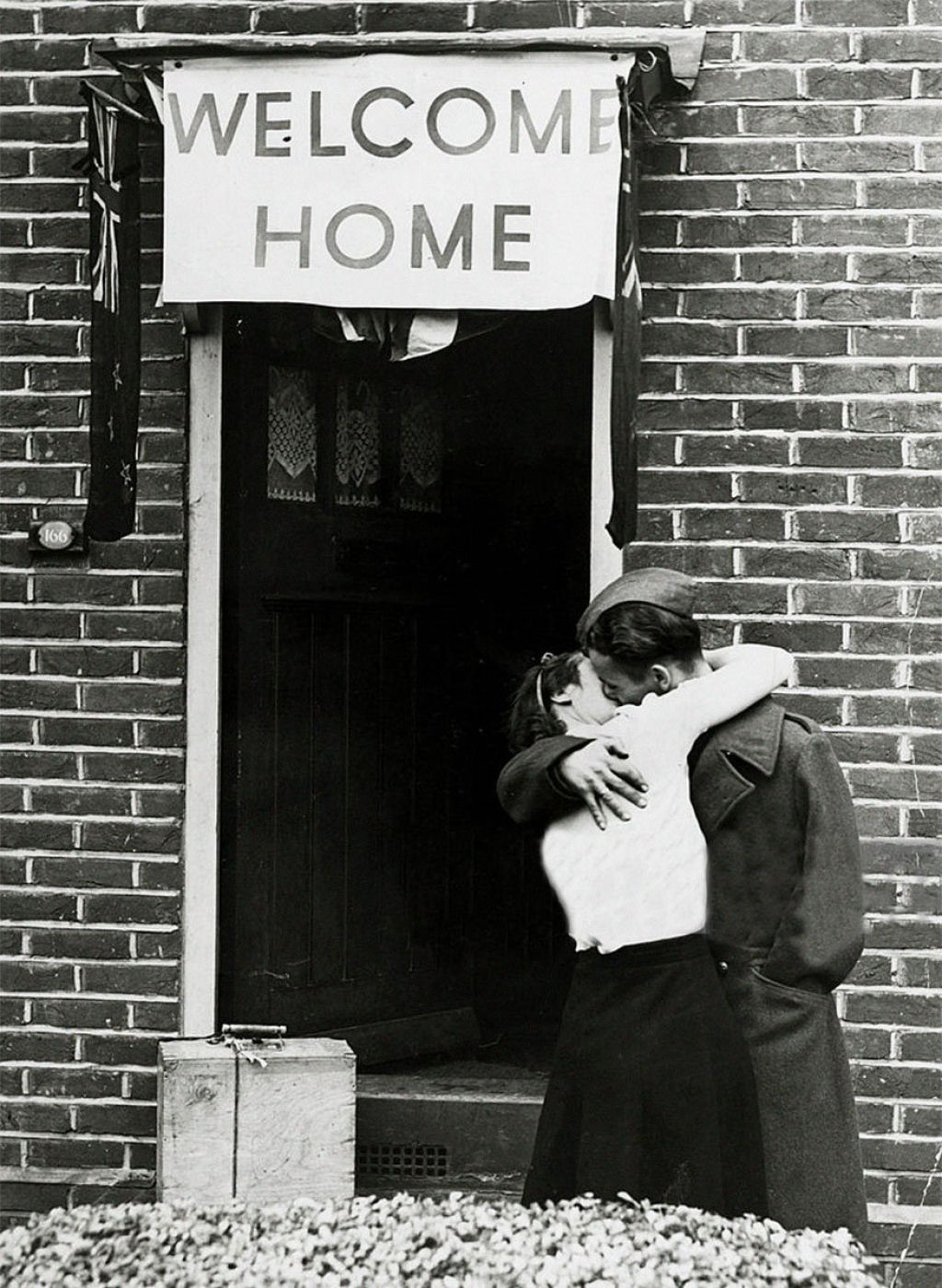 Images About Wartime Love