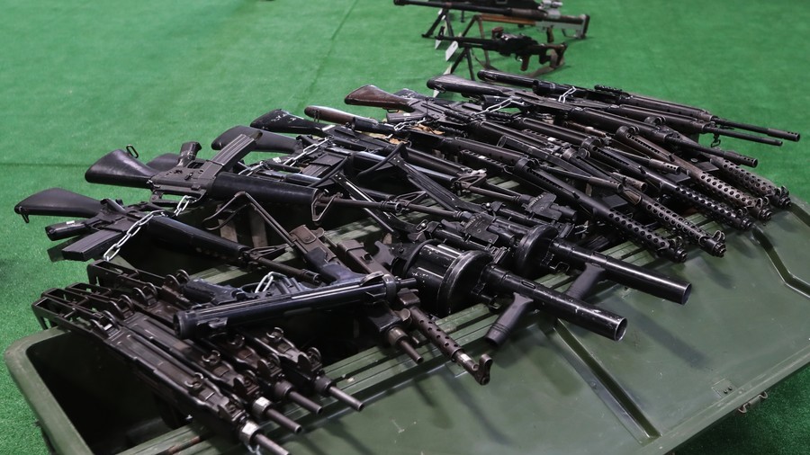 Guns Military equipment and babes pic dump