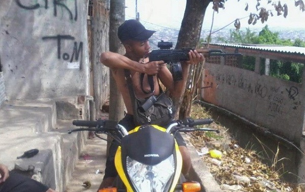 Favela Firepower 1