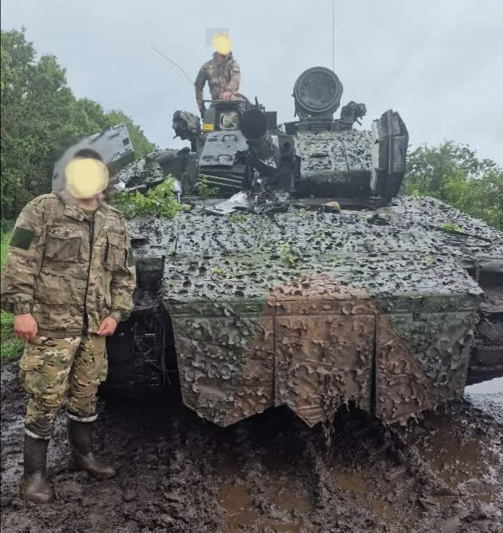 Captured Swedish CV9040