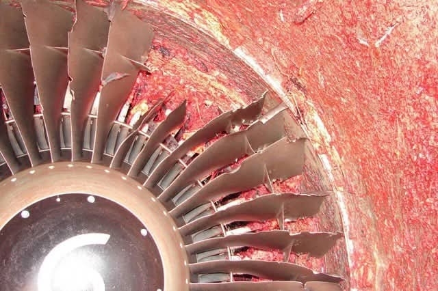Aftermath of a accident of a mechanic(pictures)