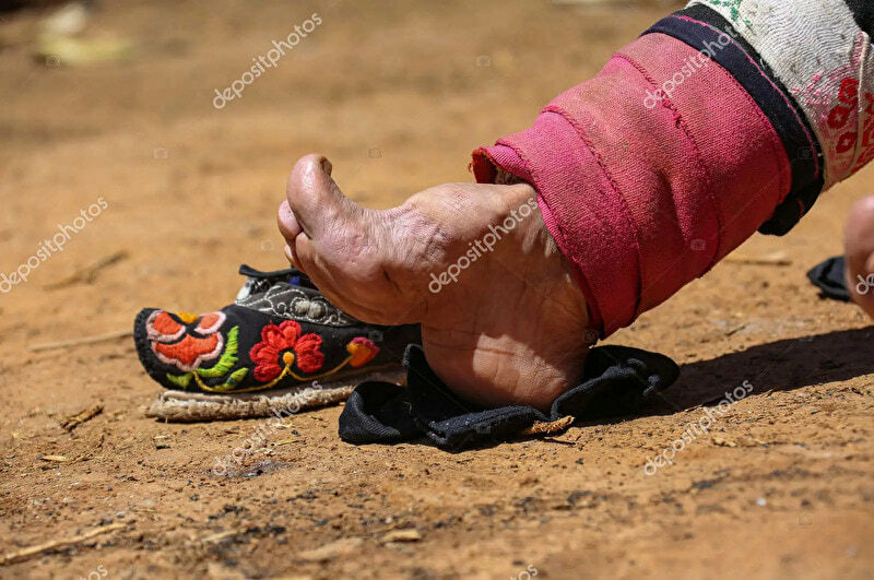 Sexy Foot Binding Gallery