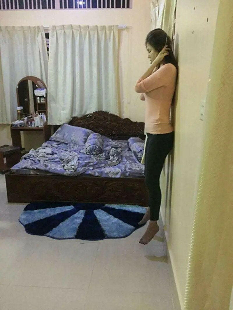 Staged Suicide Gallery