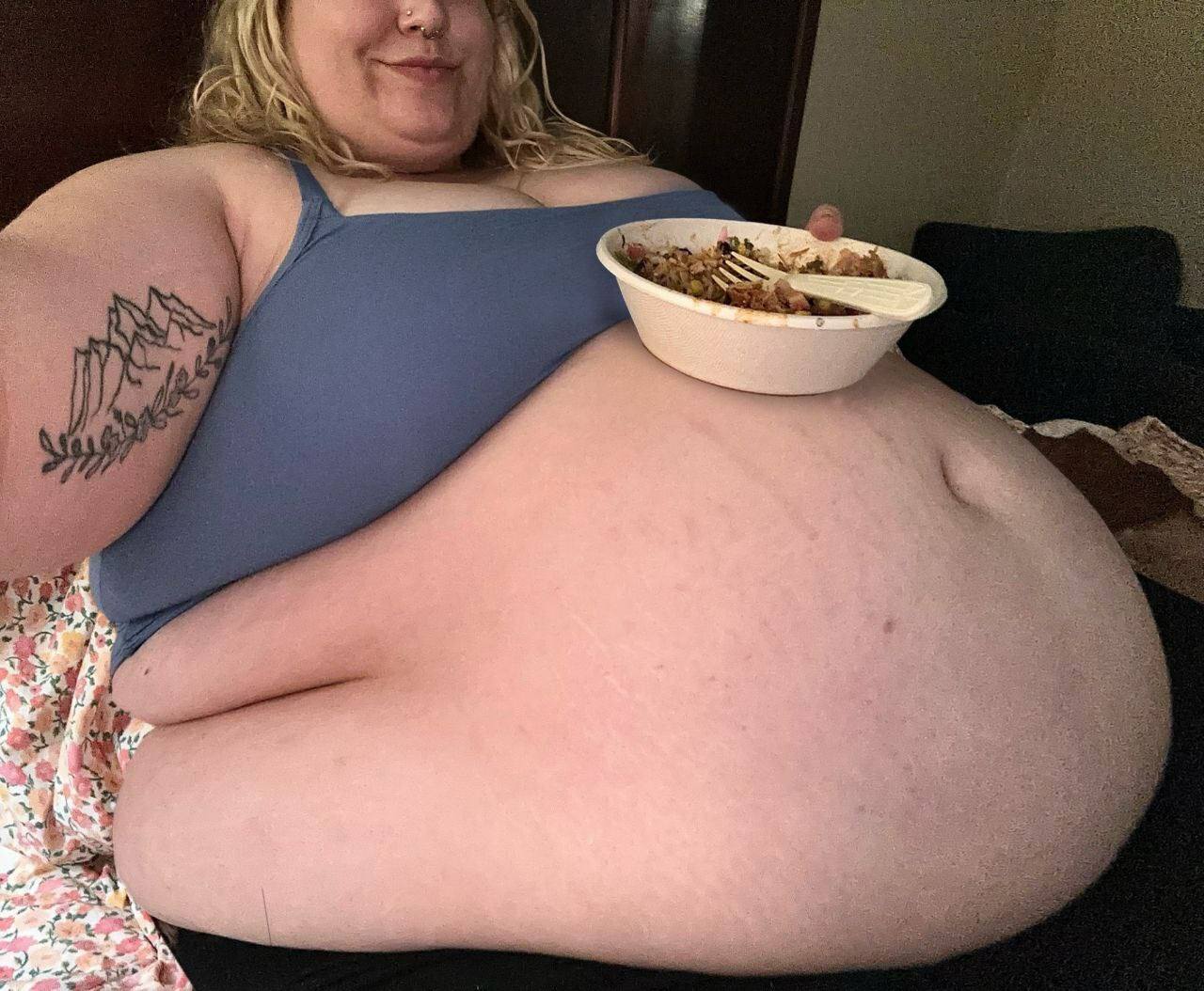 fat women eating
