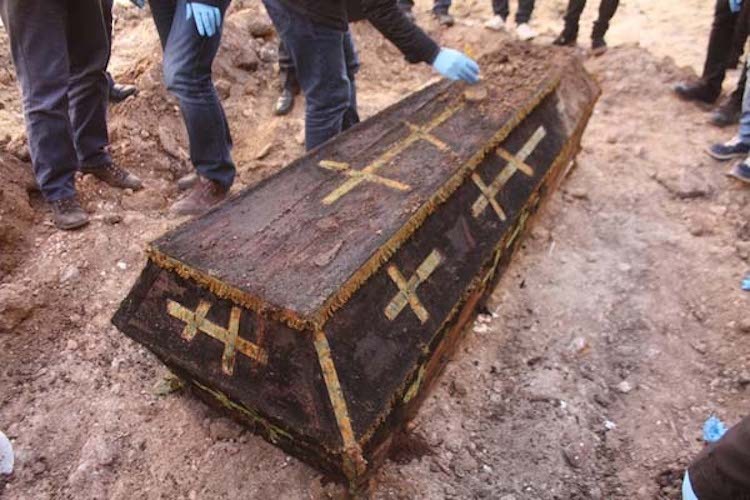 T&uuml;rkiyede rus general mezarı bulundu