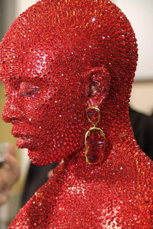 makeup with crystals