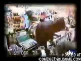 Robber Knocks Out Cashier