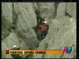 Two Mountain Climbers Fall to their Death