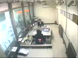 Chinese robber takes his time