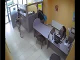 Bank Robbery in 85 seconds