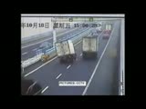 Truck stunt on Chinese highway