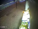 Store Clerk Breaks Up Robbery Of His Store!