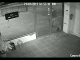 Idiot Thief Forgets What Door He Smashed to Get Into the Store He Was Robbing.