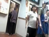 Black Guy Challenges Takeaway Chefs To A Fight