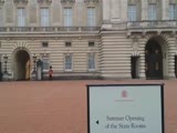 Buckingham Palace Guard Not Following Protocol