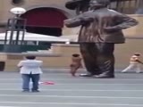 Woman Strips NAKED To Hug Nelson Mandela Statue In South Africa