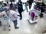 Armed Robber Shoots Victim Point Blank - Victim Pulls Out Gun And Returns Fire