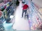 Assassination Attempt On An Off Duty Cop In A Supermarket