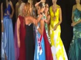 What a Bitch The runner-up of Miss Amazonas 2015, Sheislane Hayalla, tears the tiara from the newly-crowned winner, Tereza AzÃªdo, during the beauty pageant in Brazil!