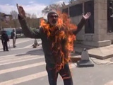 Man Sets Himself On Fire Then Quickly Changes His Mind