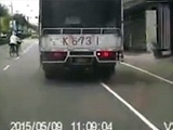 Dashcam Captures The Moment A Woman's Head is Crushed By A Truck.