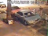 More Opportunist Thieves Surprised By An Armed Driver