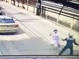 Brave Woman Wont Give Up Without A Fight Against These Robbers