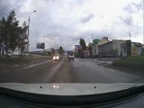 idiot on Lada smash into several cars