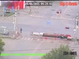 Car gets btutally smashed and dragged