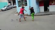 Man hits a couple in the village of rum