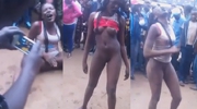 Unpaid African Prostitute Goes Mental On The Streets