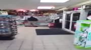 Store Keeper and customer fight