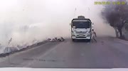 Truck kills the rider on the smoky road cause of zero visibility