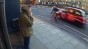 Double Snatch Theft In London Is Easy As Pie