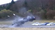 Exciting crash test 200km/h