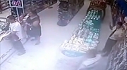 Security Guard Gets Robbed Of His Pistol Bullet Proof Vest And Then Killed In A Supermarket
