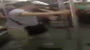 Fight in chinese subway