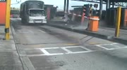 car would not pay toll