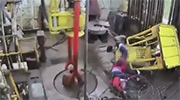 Man Falls to Death on Oil Rig